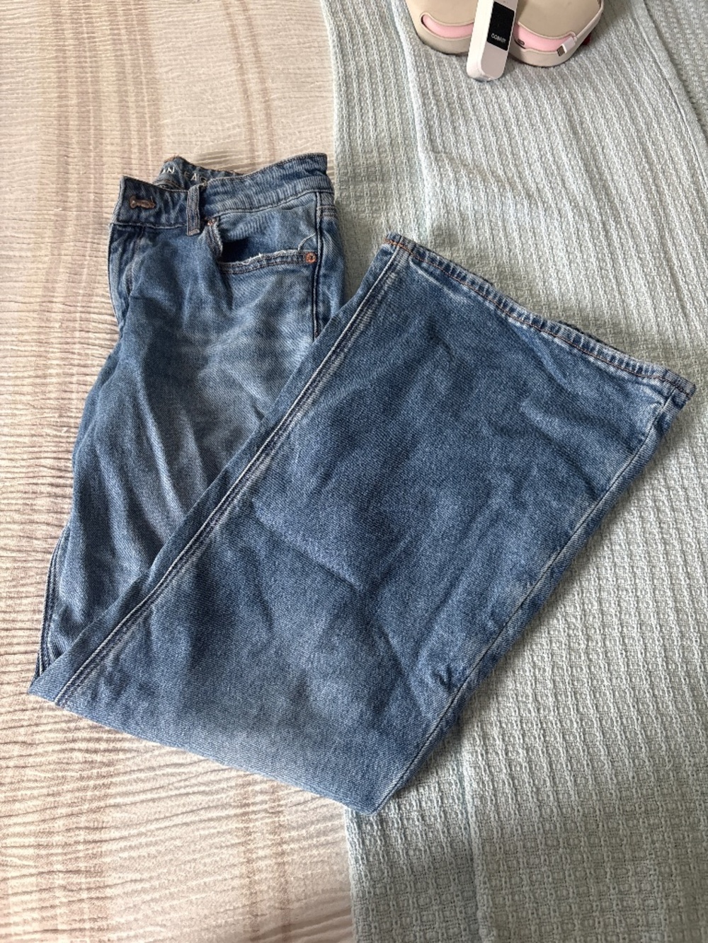 AE jeans